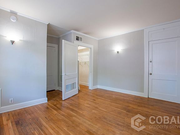 4th image of 678 Somerset Ter NE APT 10