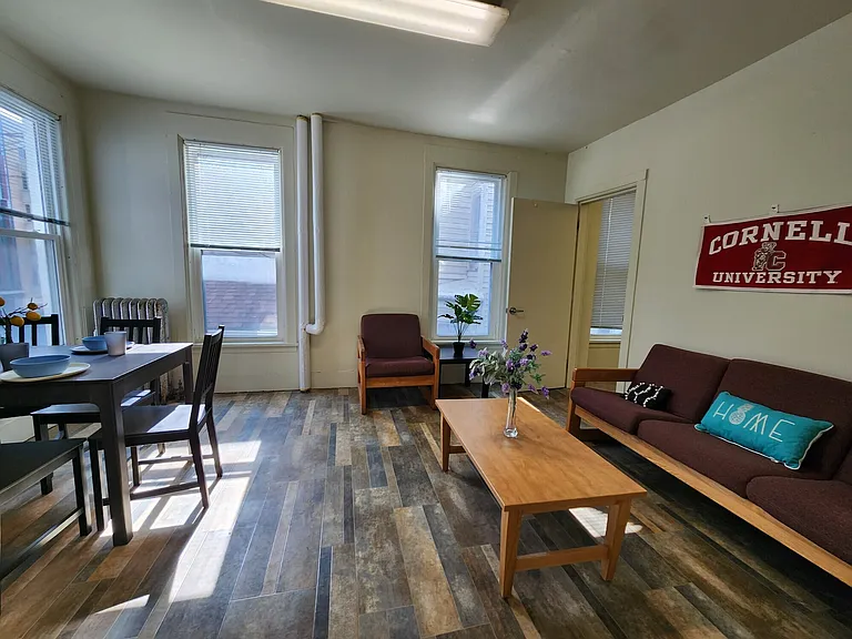 214 Dryden Rd — Photo 16