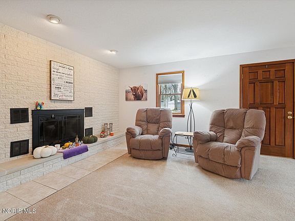 5th image of 134 Vine St