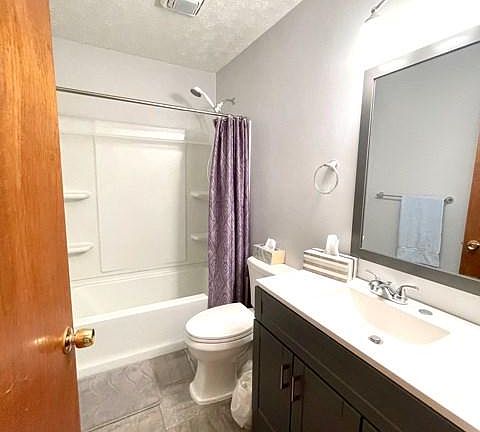 5th image of 2710 Cannon Cir