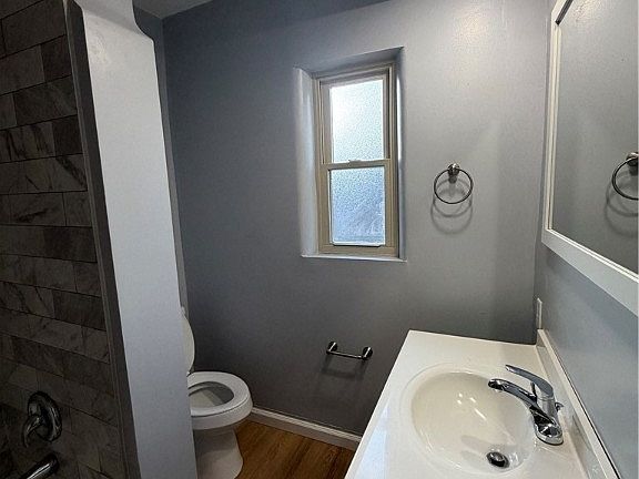 5th image of 1104 Sunnyview Ave
