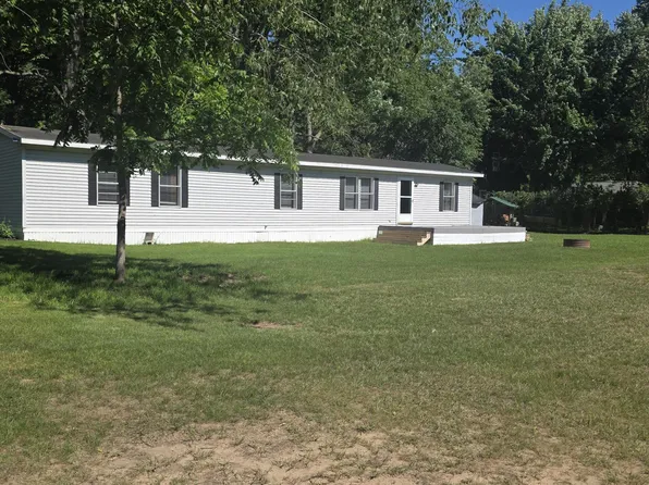 6505 E Dewey Rd, Fountain, MI 49410