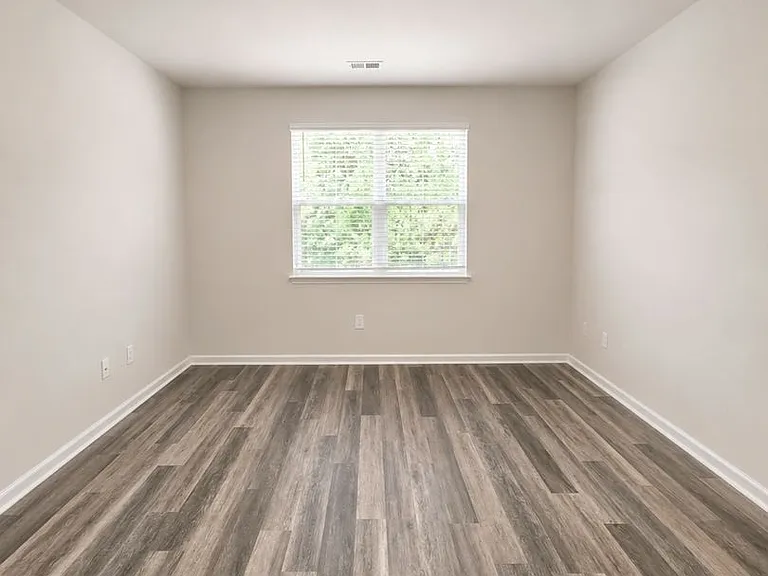181 Dagger Ct — Photo 16