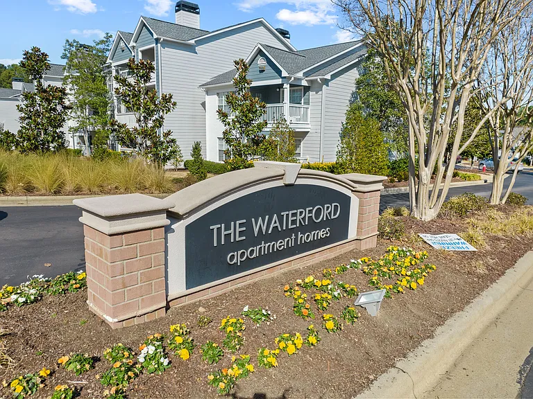 The Waterford — Photo 56