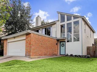 5039 Spring Forest Dr, Houston, TX 77091
