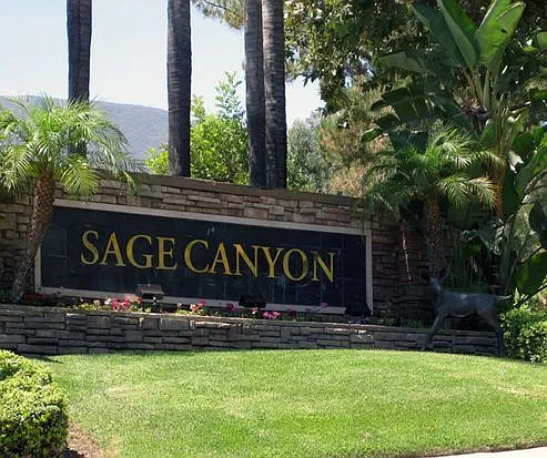 2500 San Gabriel Way #304 Photo 1