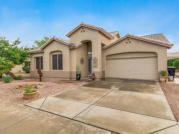 3rd image of 4135 E Strawberry Dr