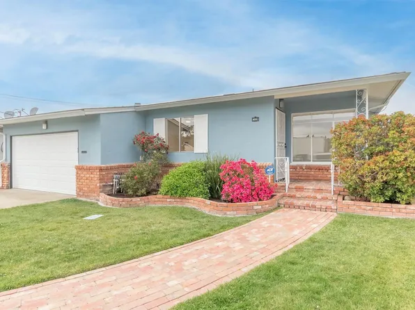 471 Oxford St, Hayward, CA 94541