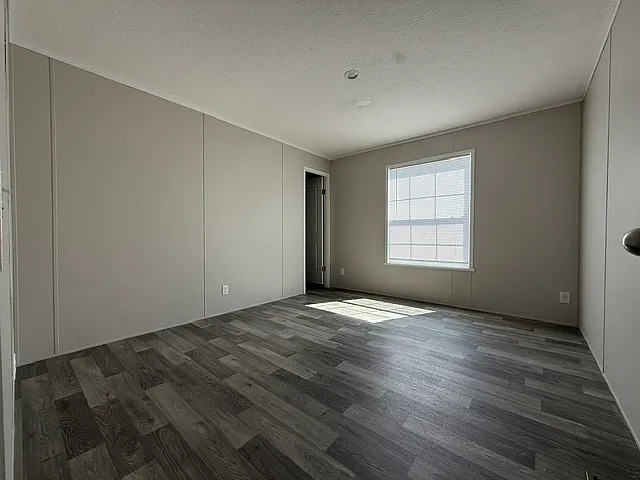 Pineview Estates — Photo 20