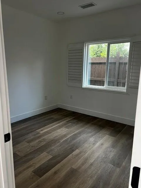 404 S Merrill St, unit # 2 — Photo 2