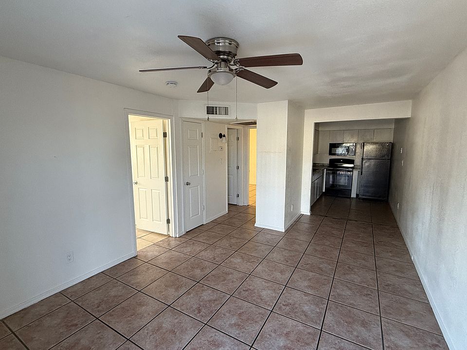 1st image of 1319 E Vista Ave Unit A