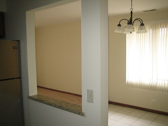 2nd image of 721 S McKinley Ave
