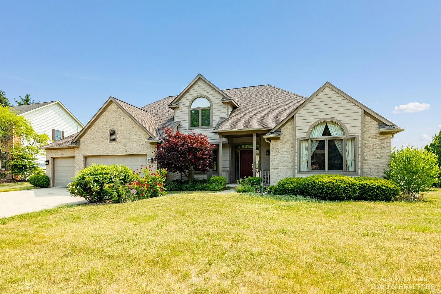 1753 Snowberry Ridge Rd photo 1