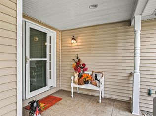 29 Bentley Pl #50, Kennebunk, ME 04043