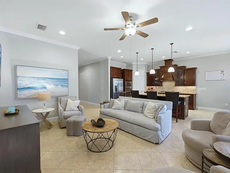 5423 Title Row Dr — Photo 10