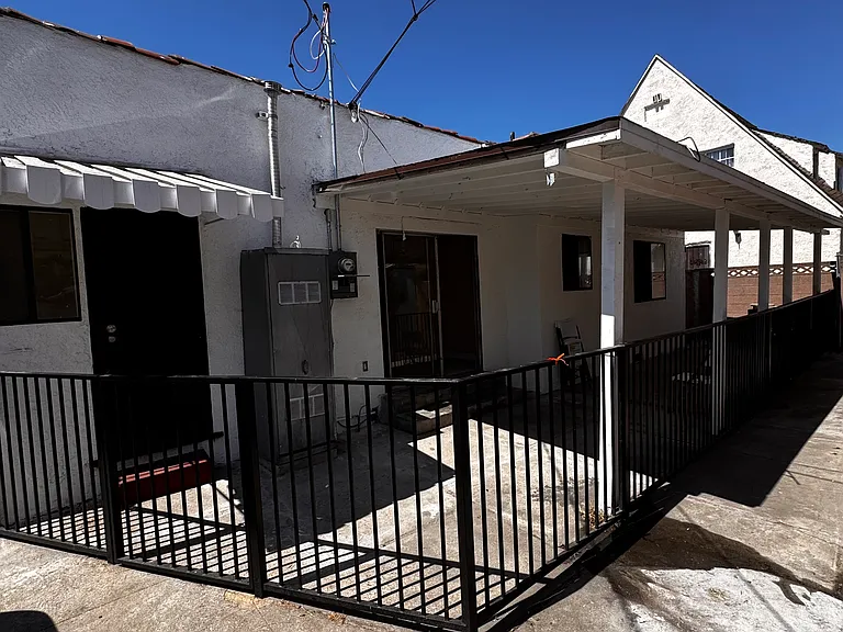 2653 Flower St #2653 — Photo 8