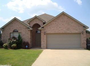 1805 Reveille Cir, Jacksonville, AR 72076