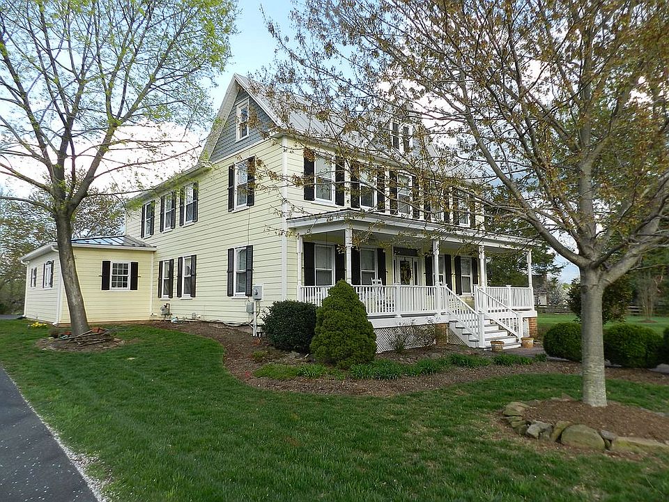 2nd image of 19421 Fisher Ave