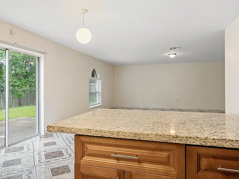 12096 Prospect Creek Dr — Photo 7