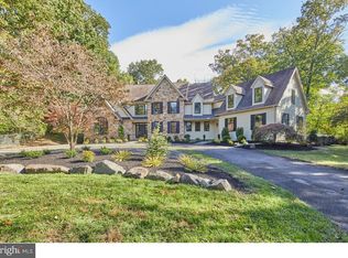 22 Wood Rd, Wilmington, DE 19806