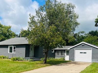 295 Hawley St, Hesperia, MI, 49421