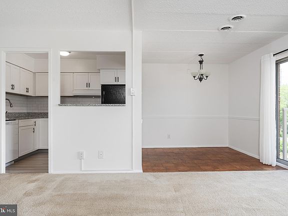 5th image of 2604 Indian Dr #1-D-63