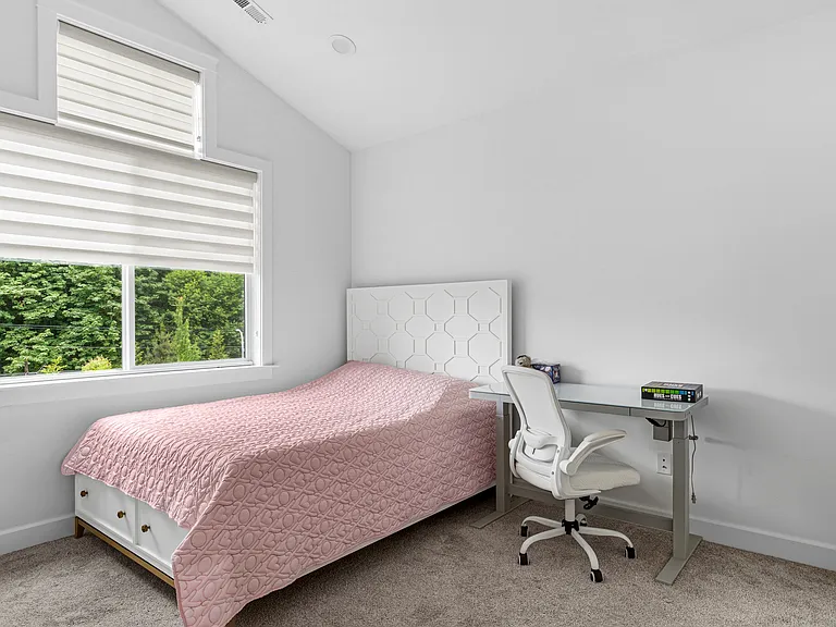 15315 NE Woodland Pl — Photo 30
