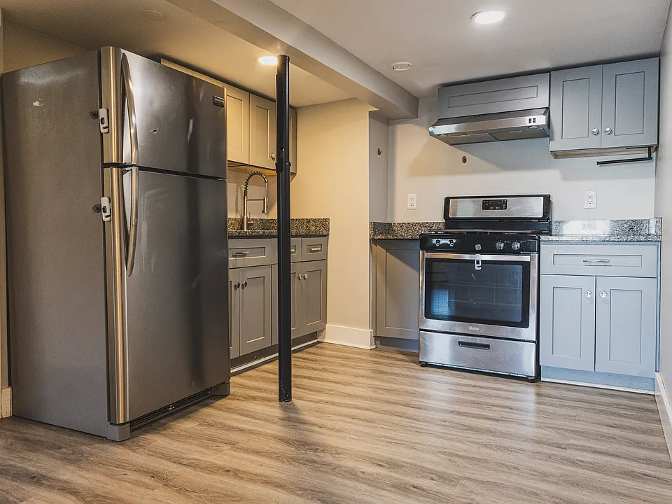 106 Bouvier Ave #1F