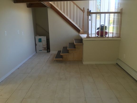4th image of 120 Silverleaf Ln