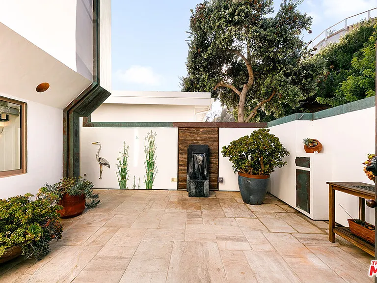 27352 Pacific Coast Hwy — Photo 40