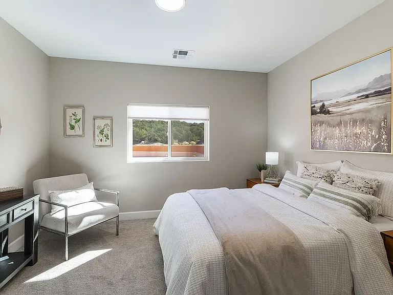 742 Avenida Veracruz — Photo 18