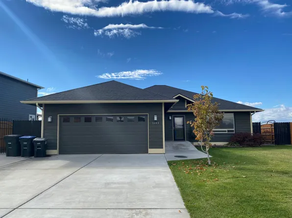 1648 S Beaumont Dr, Moses Lake, WA 98837