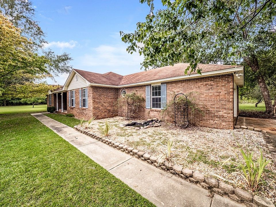 690 W Emerald Lake Dr, Sumter, SC 29153 Zillow