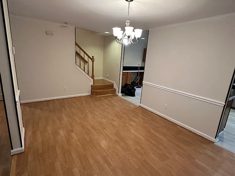 9685 Woodhenge Ct — Photo 20