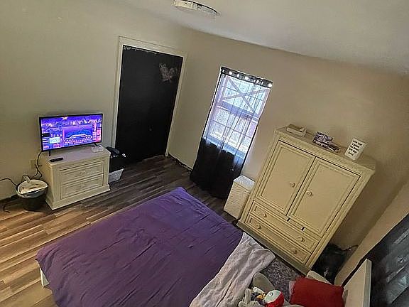 2nd image of 11721 Forest Hills Dr