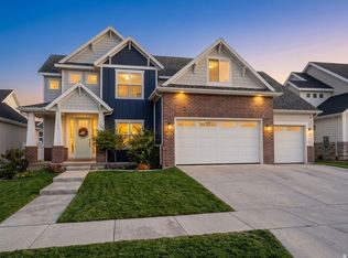 154 E Zinfandel Ln, Vineyard, UT 84059