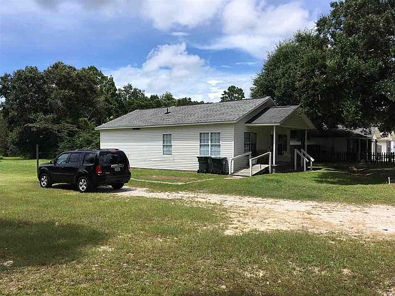 4th image of 8531 Airway Dr