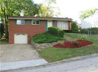 105 Paree Dr, Pittsburgh, PA 15239