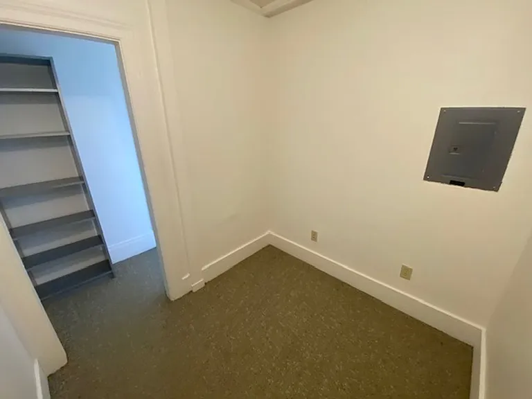 744 Pine Ave — Photo 18