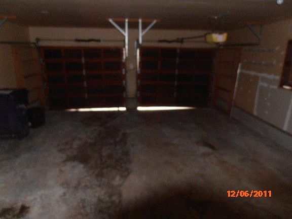 5th image of 24300 NE 193rd Pl