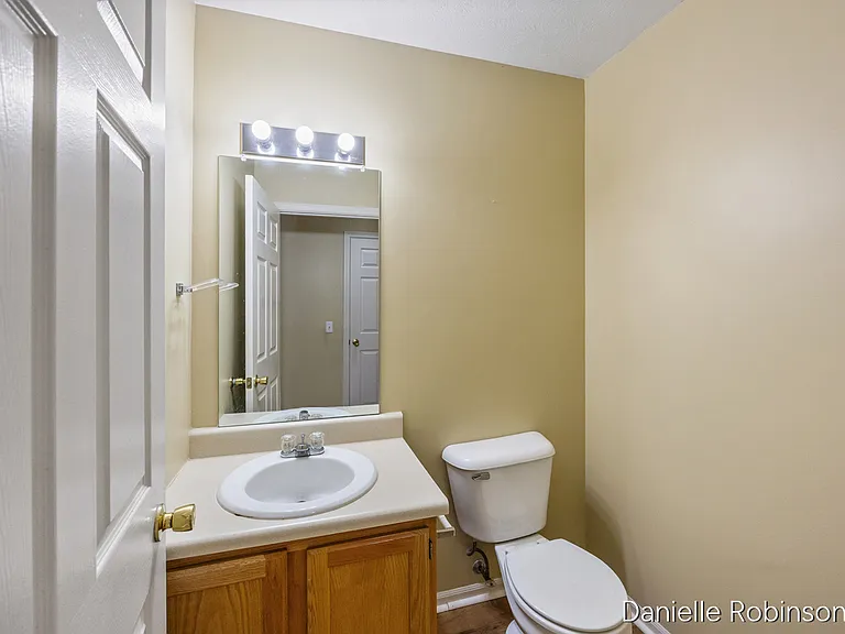 1796 Grand Ridge Ct NE — Photo 8