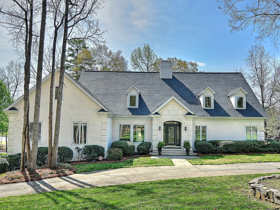 1st image of 4436 Parview Dr
