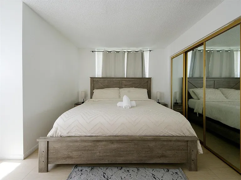 1920 N Congress Ave #105 — Photo 14