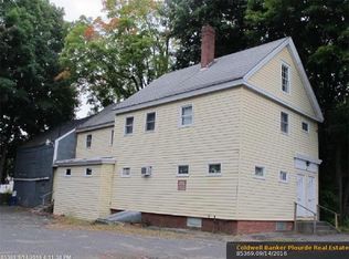 10 School St, Waterville, ME 04901