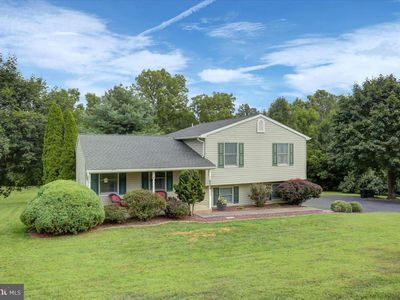 8964 Willowdale Rd, Greencastle, PA, 17225