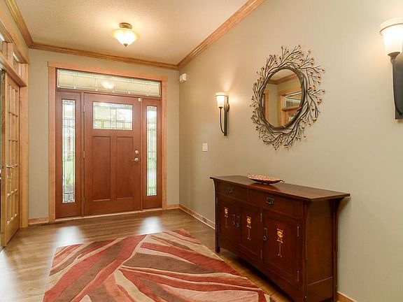 3rd image of 117 Warner Way