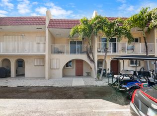 423 Sombrero Beach Rd APT 2, Marathon, FL 33050