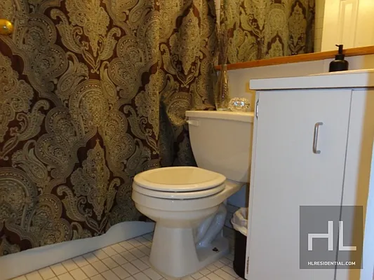 Rented by Highline Residential | media 9