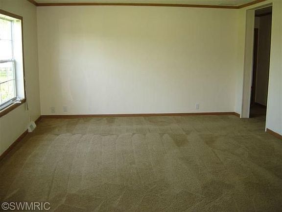2nd image of 6276 S Green Ave