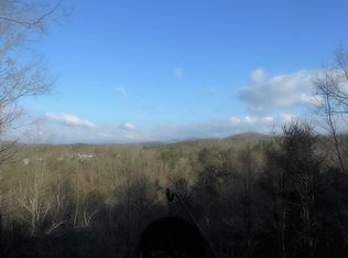 1392 Cardinal Rd, Murphy, NC 28906